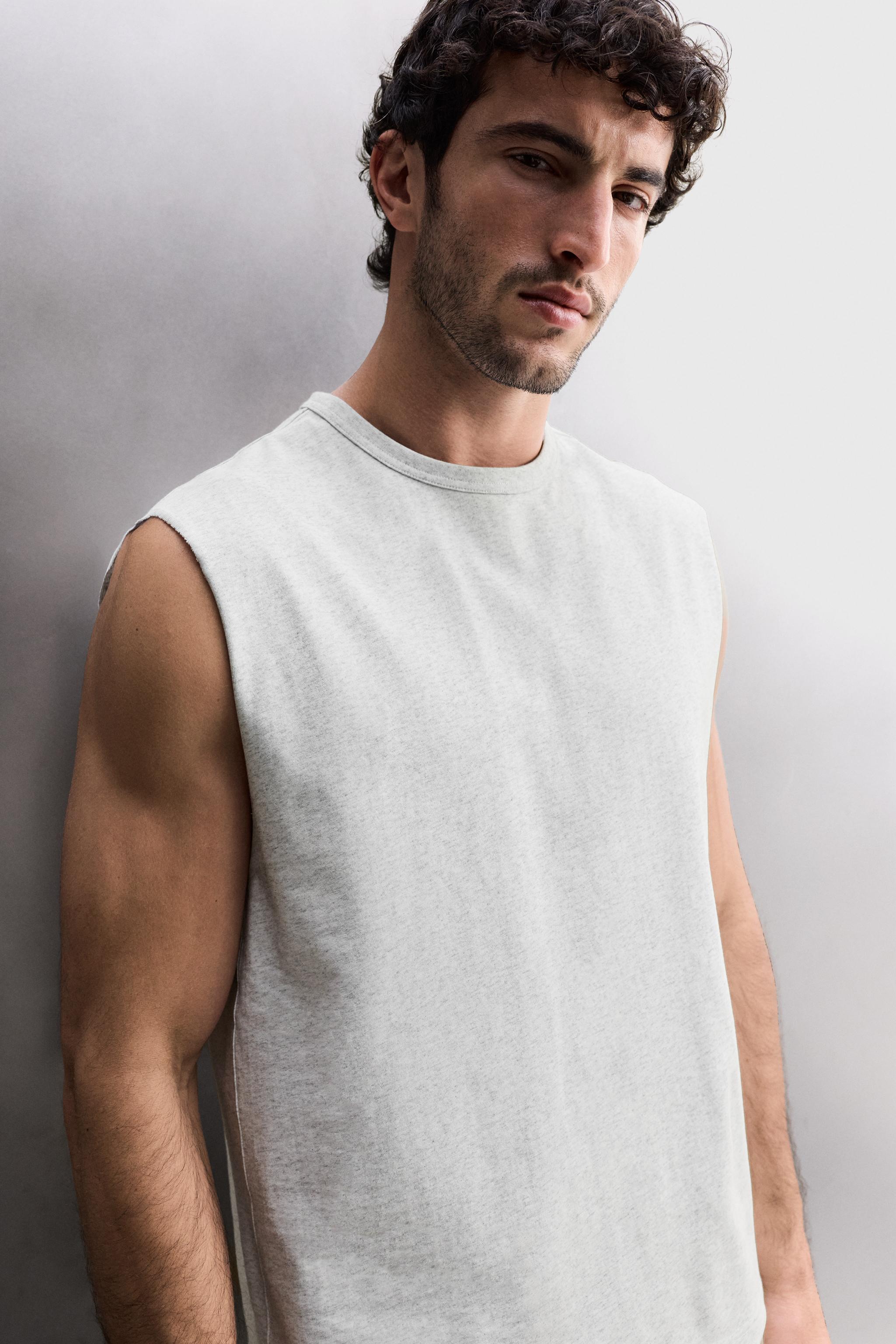 HEAVYWEIGHT TANK TOP